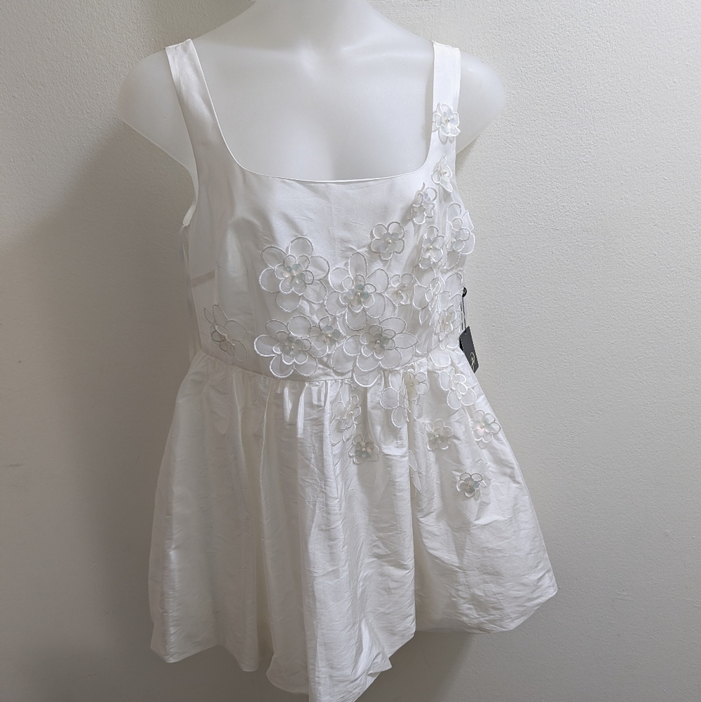 NWT Adrianna Papel Bead Taffeta Flower Dress